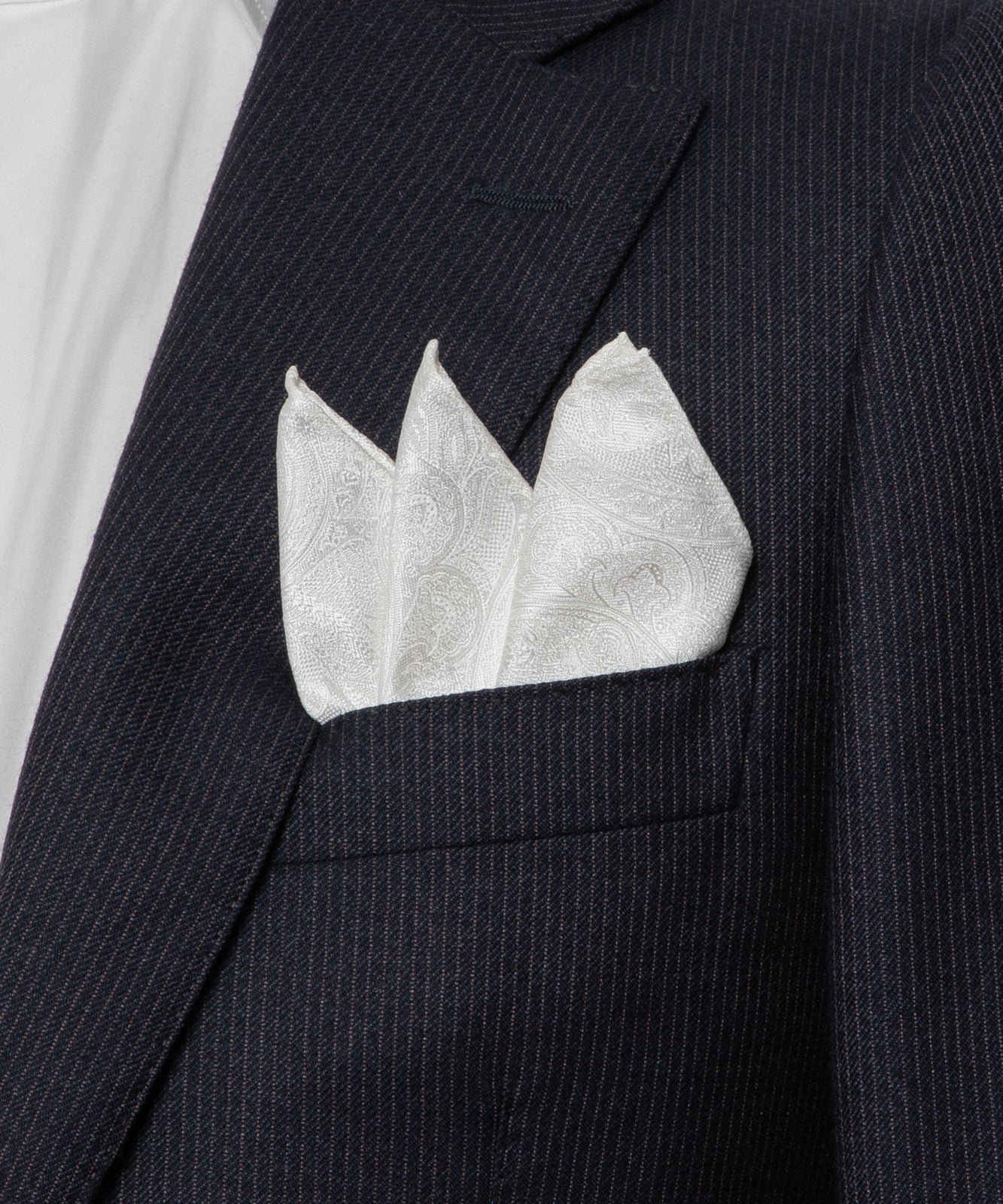 Franco Spada ( フランコスパダ )   クラシックペーズリージャガードポケットチーフパステルカラー:オフ白