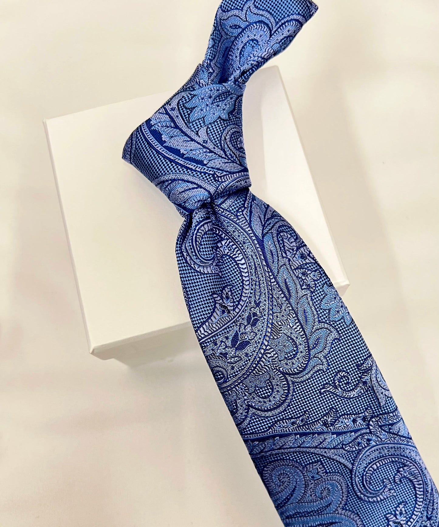 Franco Spada ( フランコスパダ )  ヴィンテージ調更紗ペーズリーネクタイ:サックスブルー