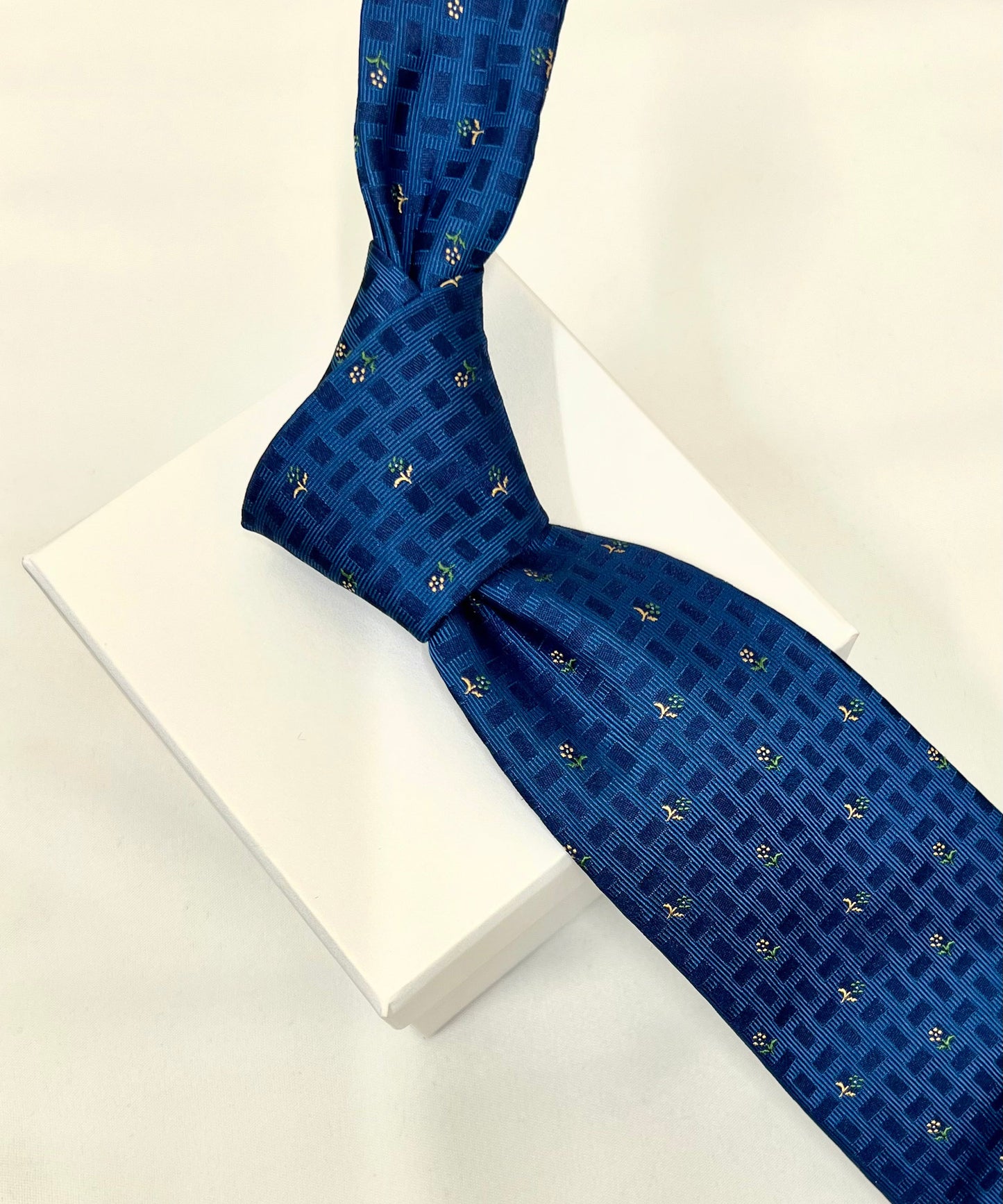 Franco Spada ( フランコスパダ ) フレンチヴィンテージプチフラワーモチーフネクタイ:Dブルー