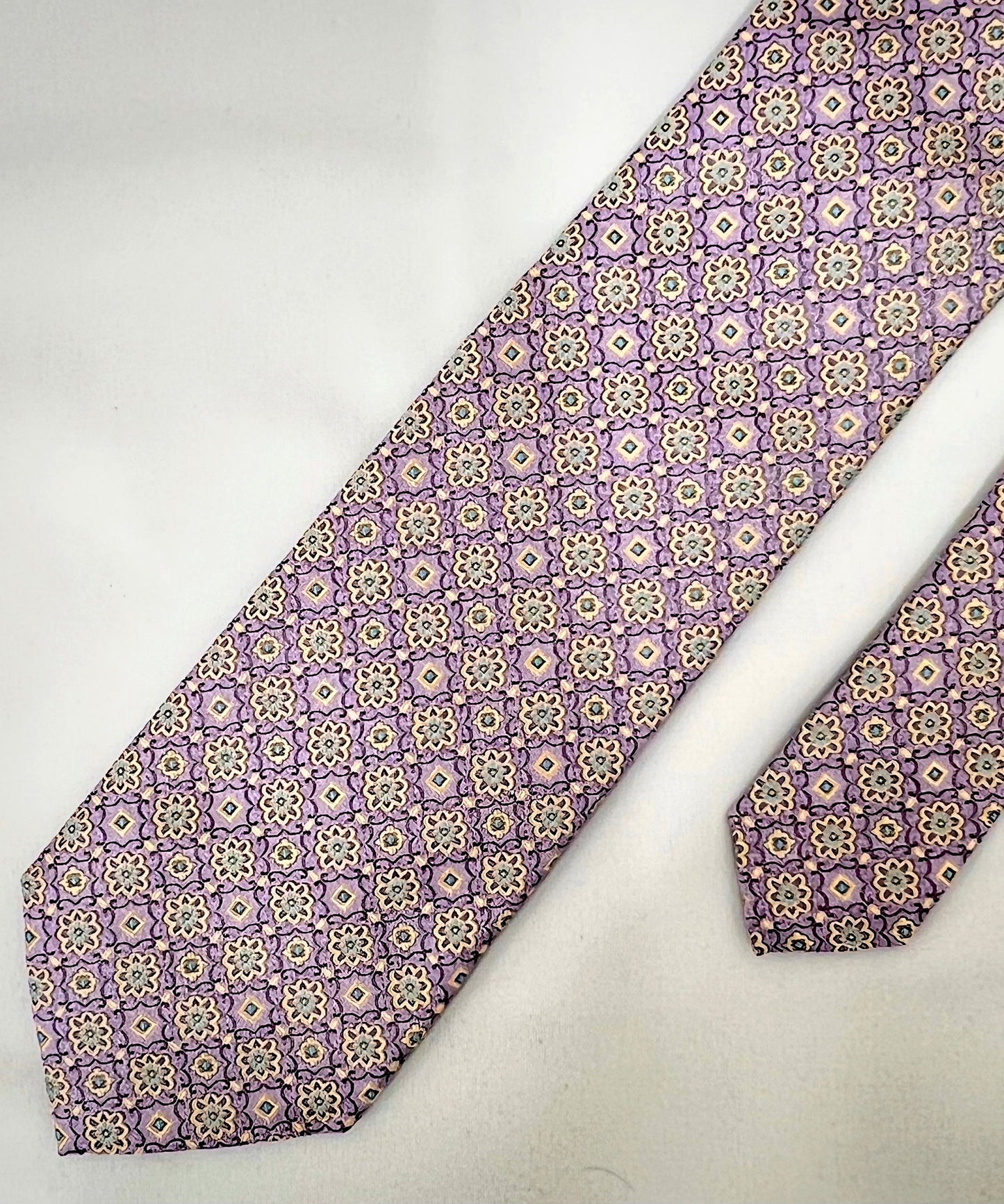 Franco Spada ( フランコスパダ )  フレンチヴィンテージメダリオンジャガードネクタイ2: パープル×グリーン
