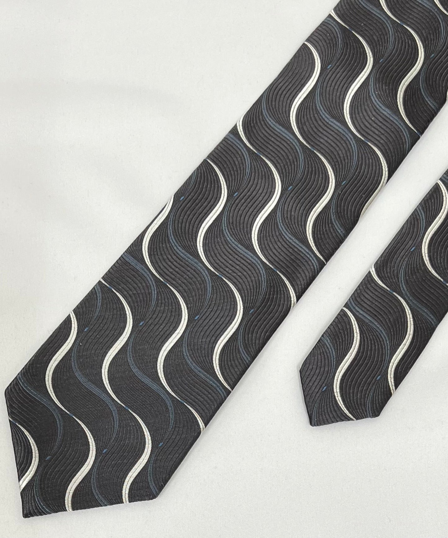 Franco Spada ( フランコスパダ )  ヴィンテージジオメトリックウェーブジャガードネクタイ:ブラウングレー