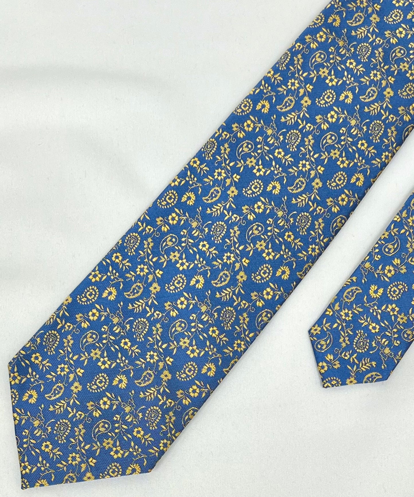 Franco Spada ( フランコスパダ )  フレンチヴィンテージオーナメントジャガードネクタイ:ライトブルー