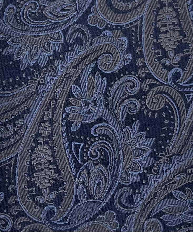 AZZURRO(アズーロ) 新更紗ペーズリーグラデーション無地調ジャガードネクタイ:ミッドナイトネイビー×スチールグレー