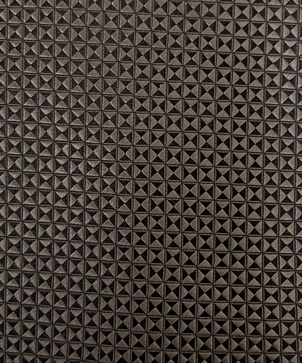 Franco Spada ( フランコスパダ )  ヴィンテージ調スモールジオメトリックソリッドネクタイ:サンドベージュ