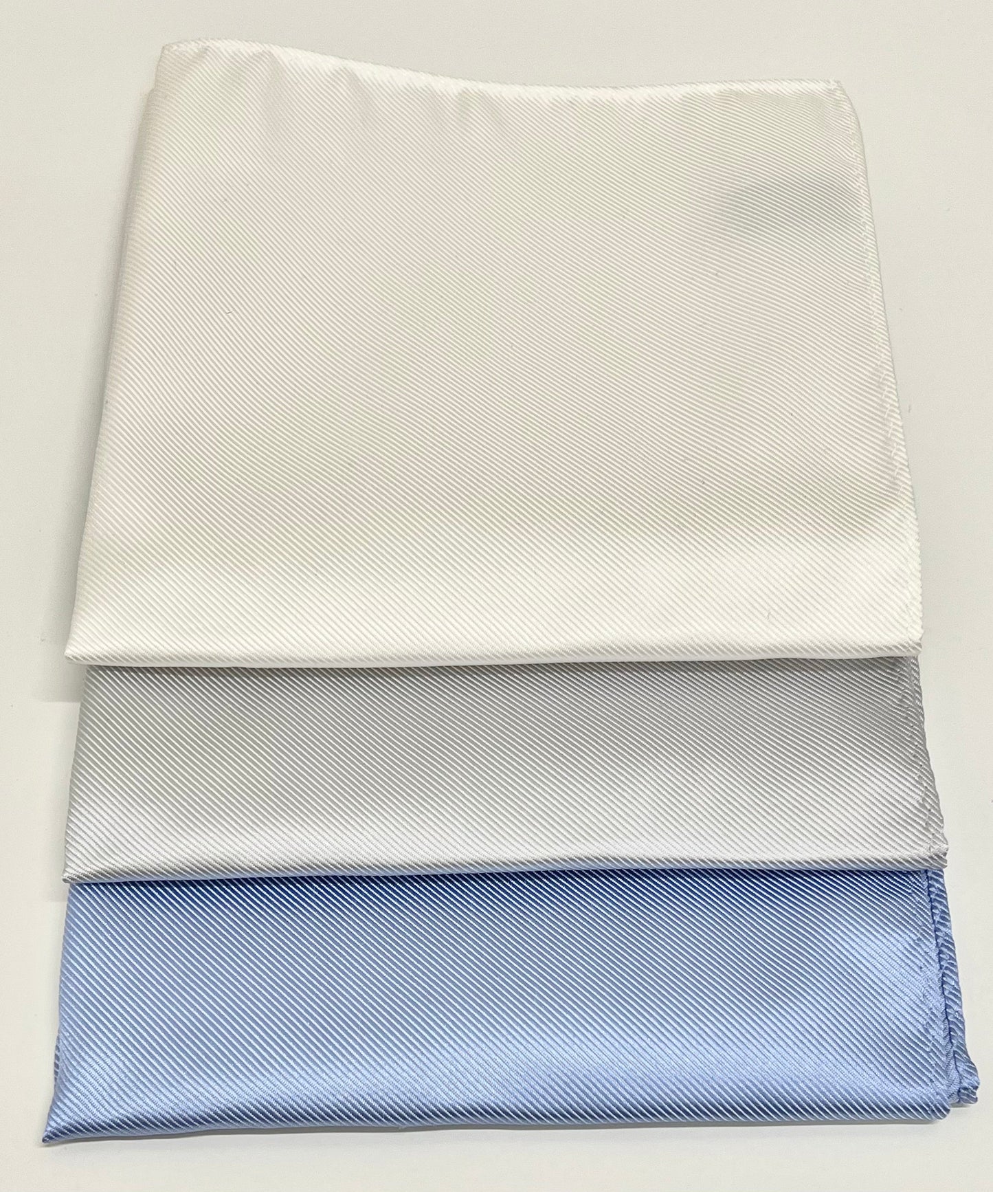 Franco Spada  ( フランコスパダ )   綾無地ジャガードポケットチーフ:サックス