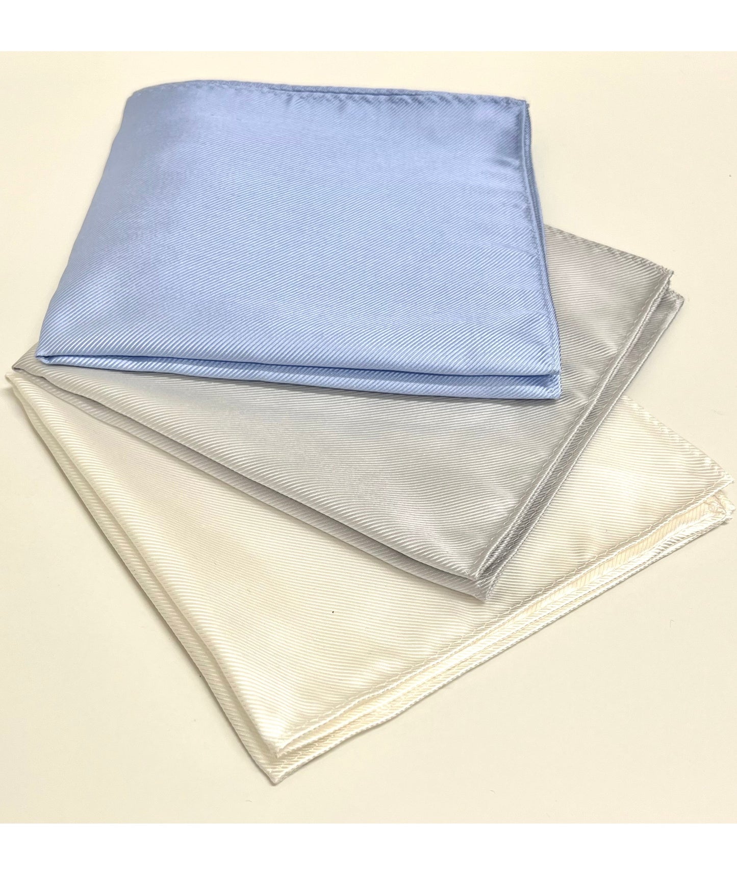 Franco Spada  ( フランコスパダ )   綾無地ジャガードポケットチーフ:サックス