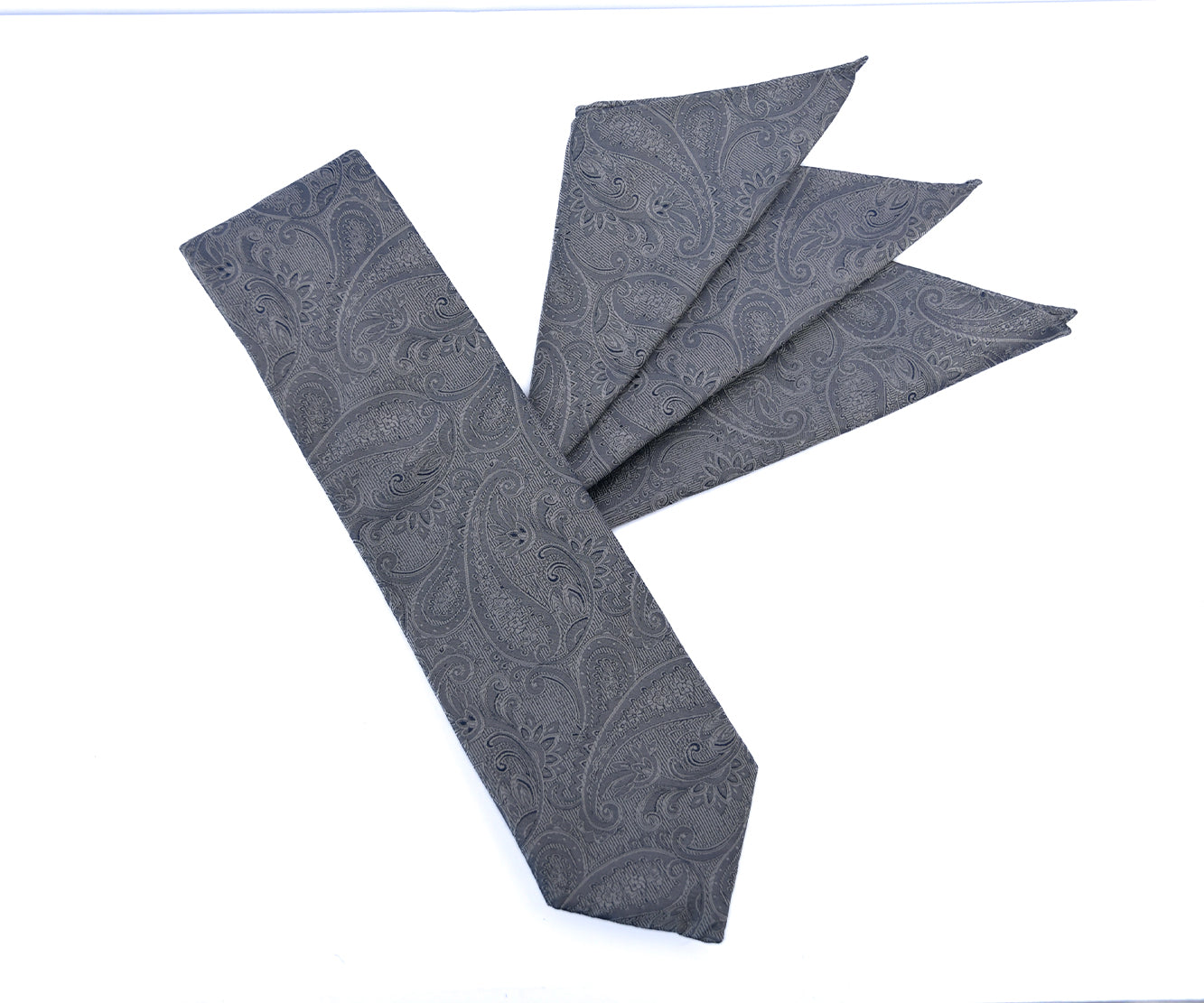 Franco Spada ( フランコスパダ ) クラシック更紗ペイズリー無地調ポケットチーフ：ライトグレー