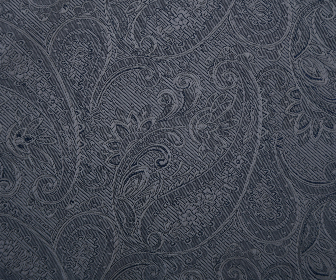 Franco Spada ( フランコスパダ ) クラシック更紗ペイズリー無地調ポケットチーフ：ライトグレー