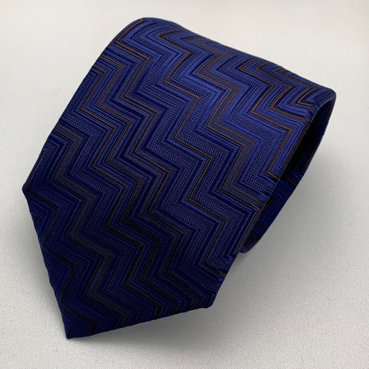 AZZURRO （アズーロ）ジオメトリックヘリンボーンネクタイ：ネイビー✕ブラウン