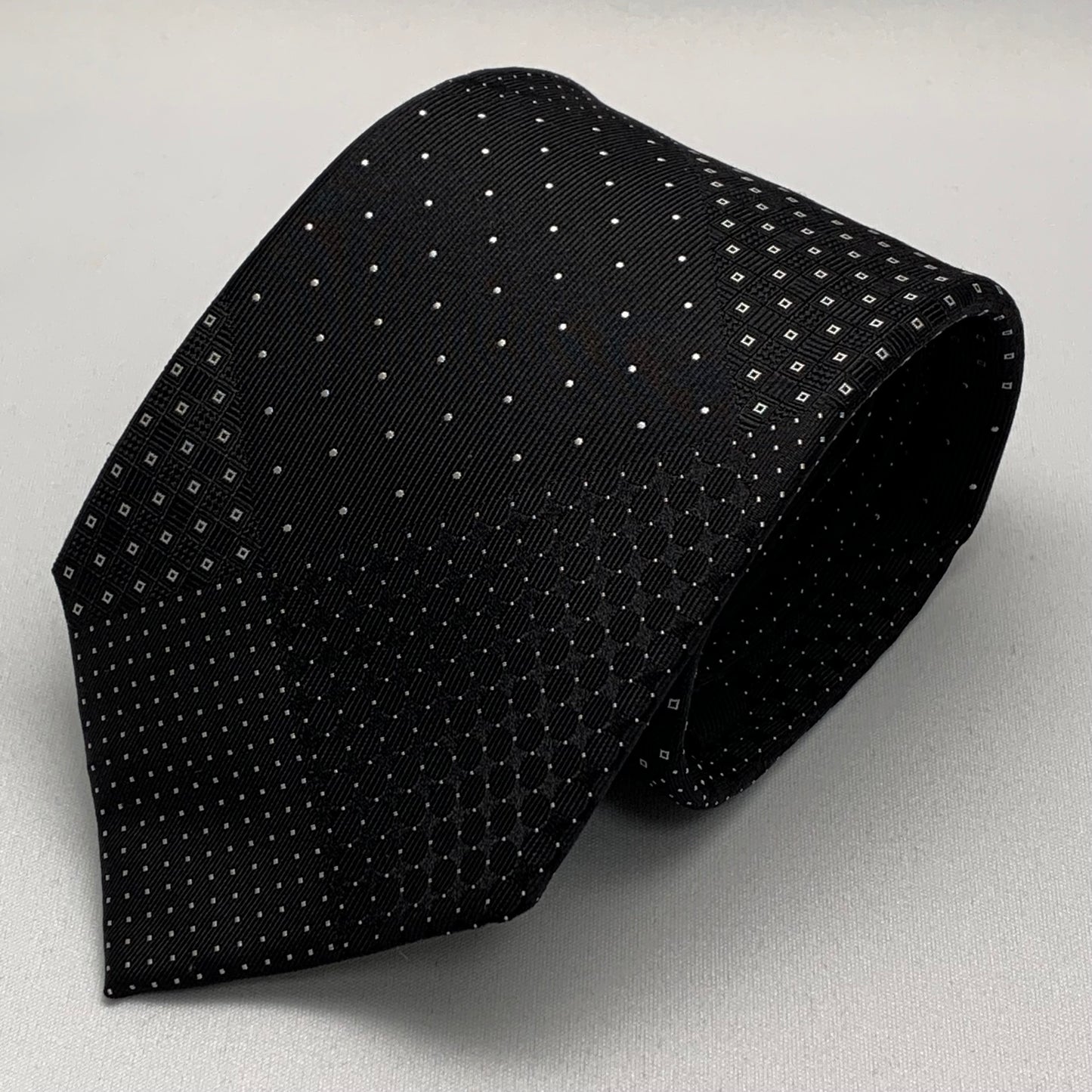 Franco Spada ( フランコスパダ )ドット✕マイクロパッチワークJQネクタイ：ブラック×ホワイト