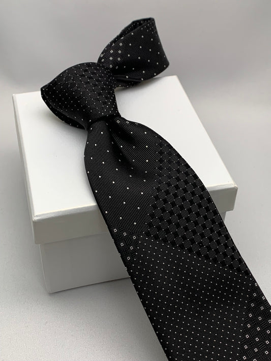 Franco Spada ( フランコスパダ )ドット✕マイクロパッチワークJQネクタイ：ブラック×ホワイト