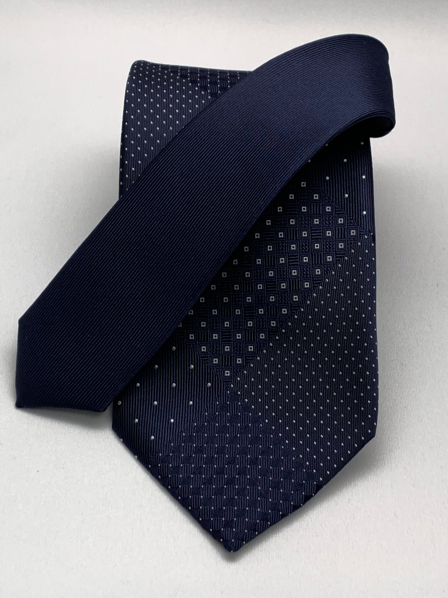 Franco Spada ( フランコスパダ )ドット✕マイクロパッチワークJQネクタイ：ネイビー×ホワイト