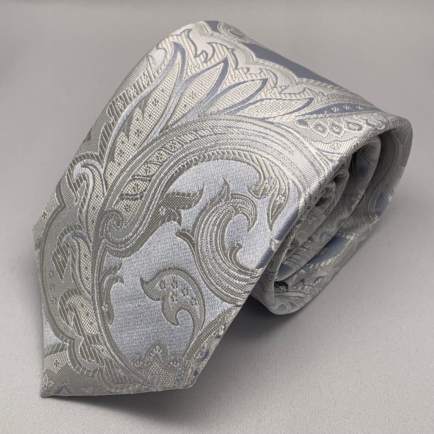 Franco Spada ( フランコスパダ ) NEW SOLID COLOR FORMAL TIE( 大更紗ペーズリー無地調パステルカラーネクタイ)：ロイヤルサックス