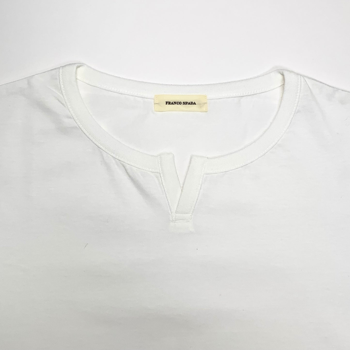 Franco Spada ( フランコスパダ ) Premium T-shirt model ②（浅V ネックヘンリー）：ホワイト
