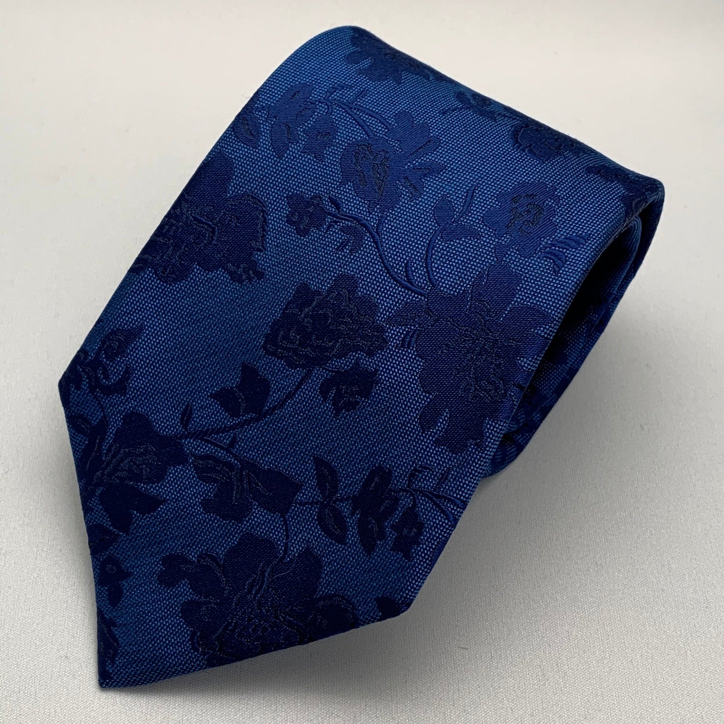 AZZURRO （アズーロ） メランジフラワーネクタイ：ダークブルー