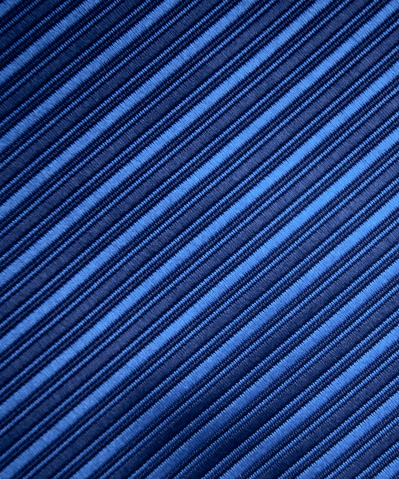 AZZURRO（アズーロ）NEW ロイヤルダークブルーレップストライプネクタイ