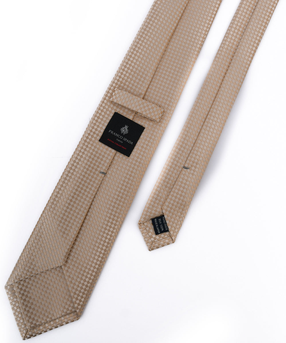 Franco Spada ( フランコスパダ ) NEW SOLID COLOR FORMAL TIE ( 大バスケット無地 )：ロイヤルシャンパンベージュ