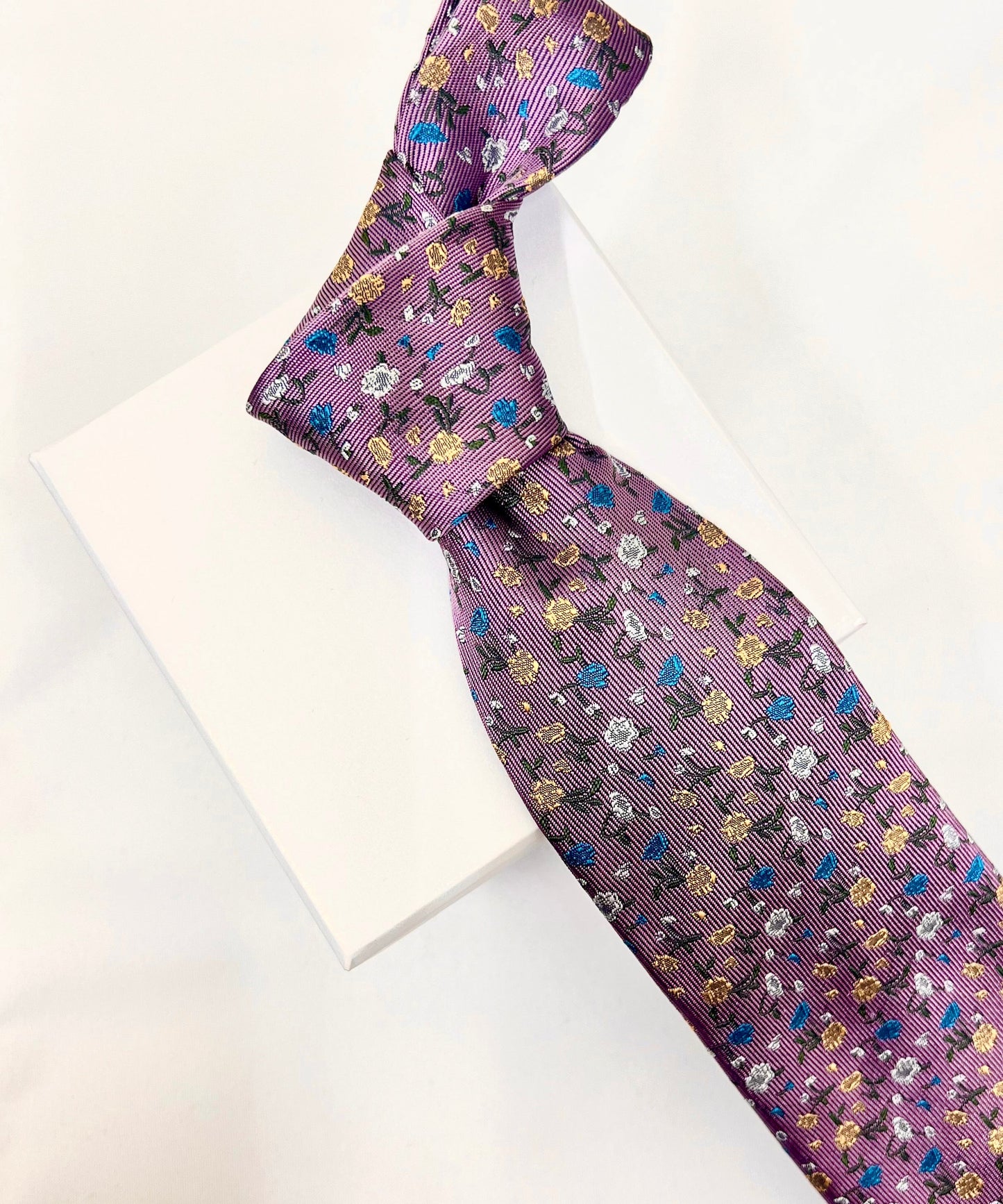 Franco Spada ( フランコスパダ )  フレンチヴィンテージプチフラワージャガードネクタイ： プロバンスピンク