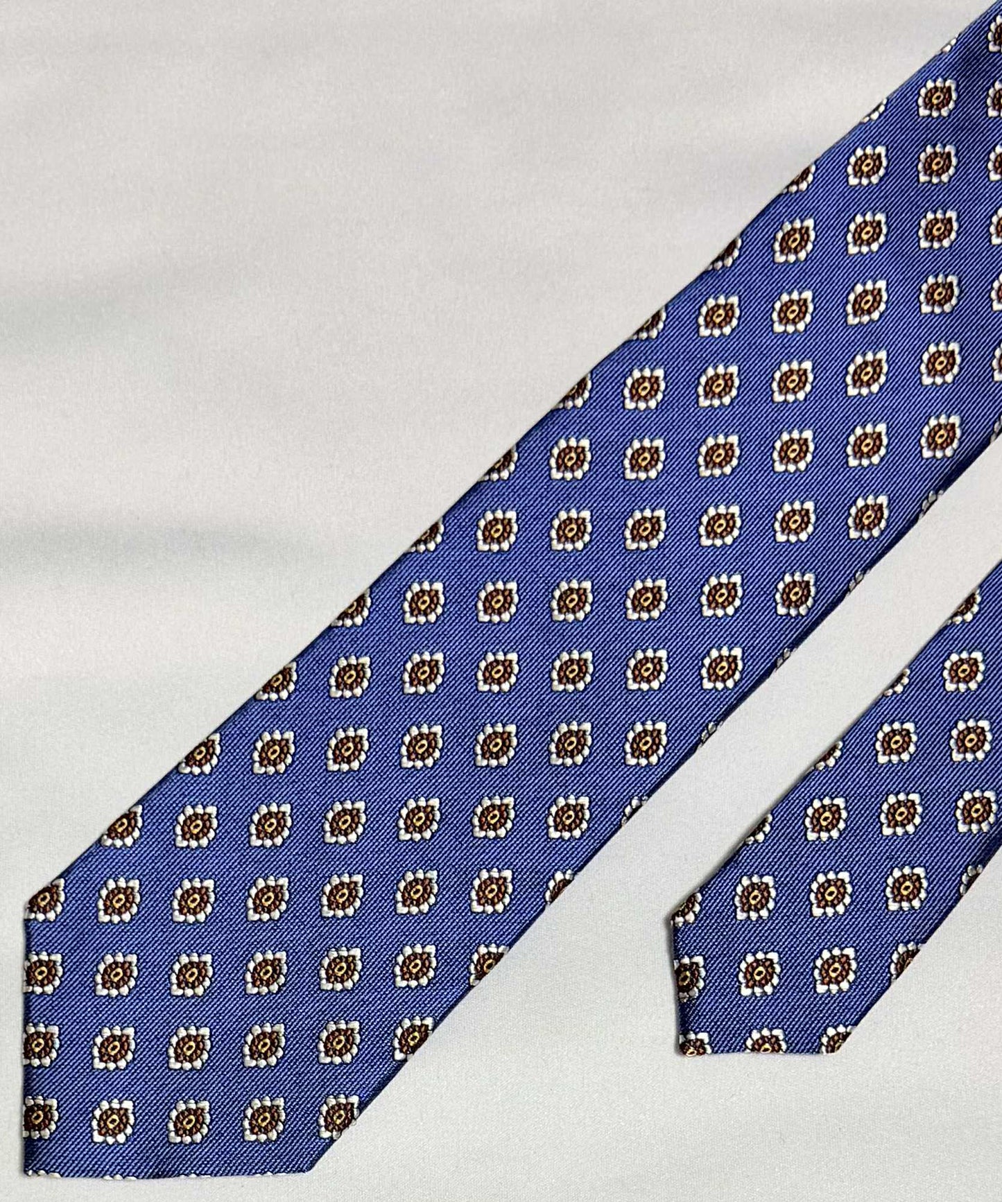 Franco Spada ( フランコスパダ )🆕コンテンポラリーブリティッシュ小紋JQネクタイ：ロイヤルブルー