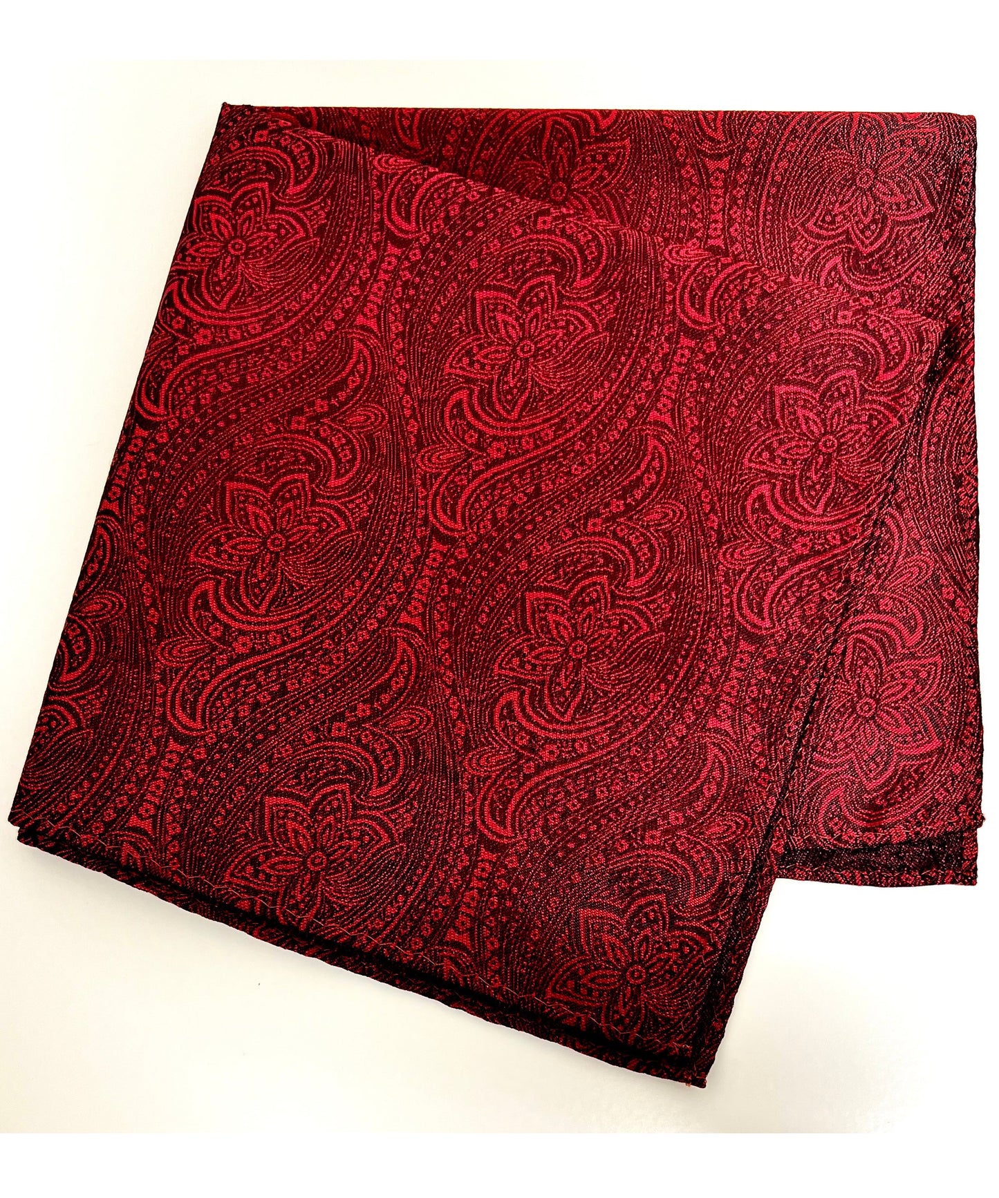 Franco Spada  ( フランコスパダ )   クラシックペーズリージャガードポケットチーフ2　ベーシックカラー：レッド