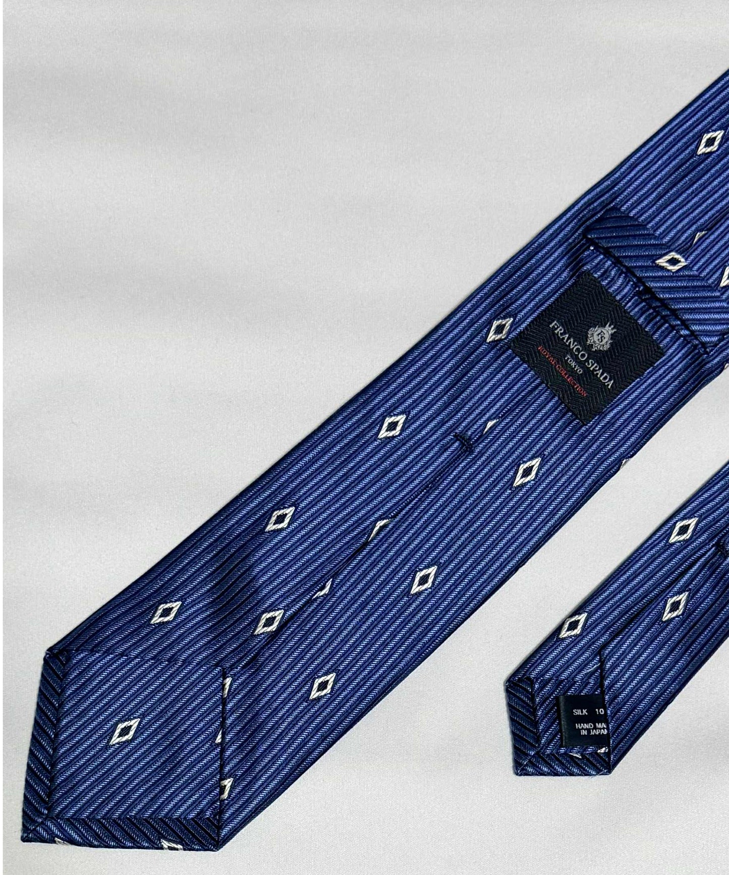 Franco Spada ( フランコスパダ )🆕コンテンポラリーブリティッシュダイヤカットJQネクタイ：ミディアムブルー