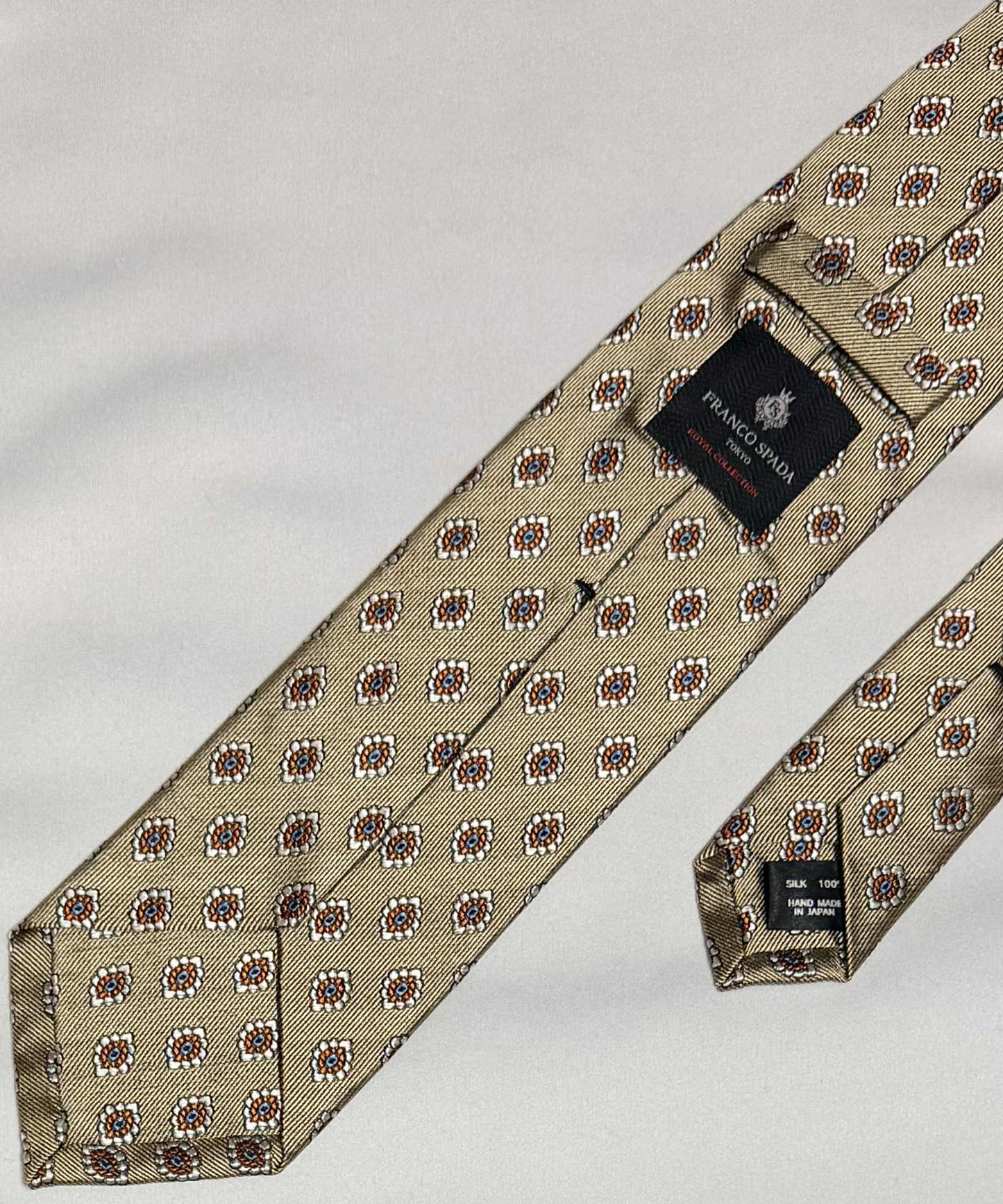 Franco Spada ( フランコスパダ )🆕コンテンポラリーブリティッシュ小紋JQネクタイ：ベージュ