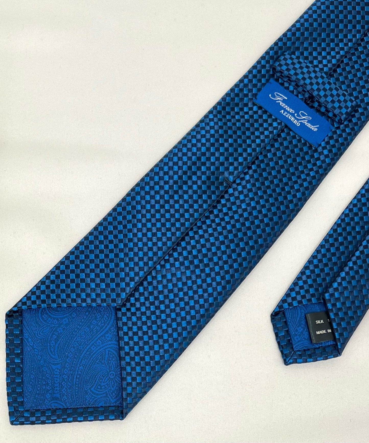 AZZURRO（アズーロ） 新大バスケットグラデーション無地調ジャガードネクタイ：ネイビー×フォレストブルー