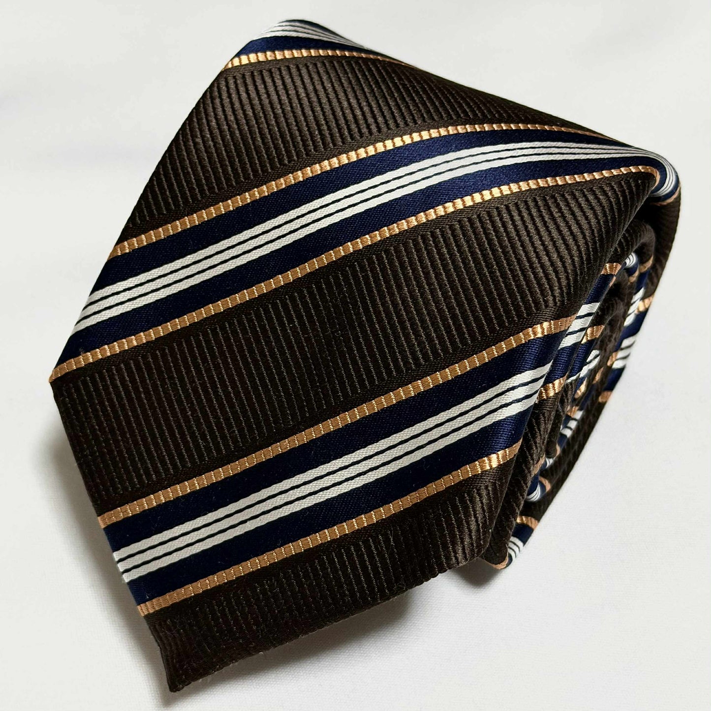 Franco Spada ( フランコスパダ )🆕コンテンポラリーブリティッシュレジメンタルストライプネクタイ：ブラウン×ネイビー×Lオレンジ