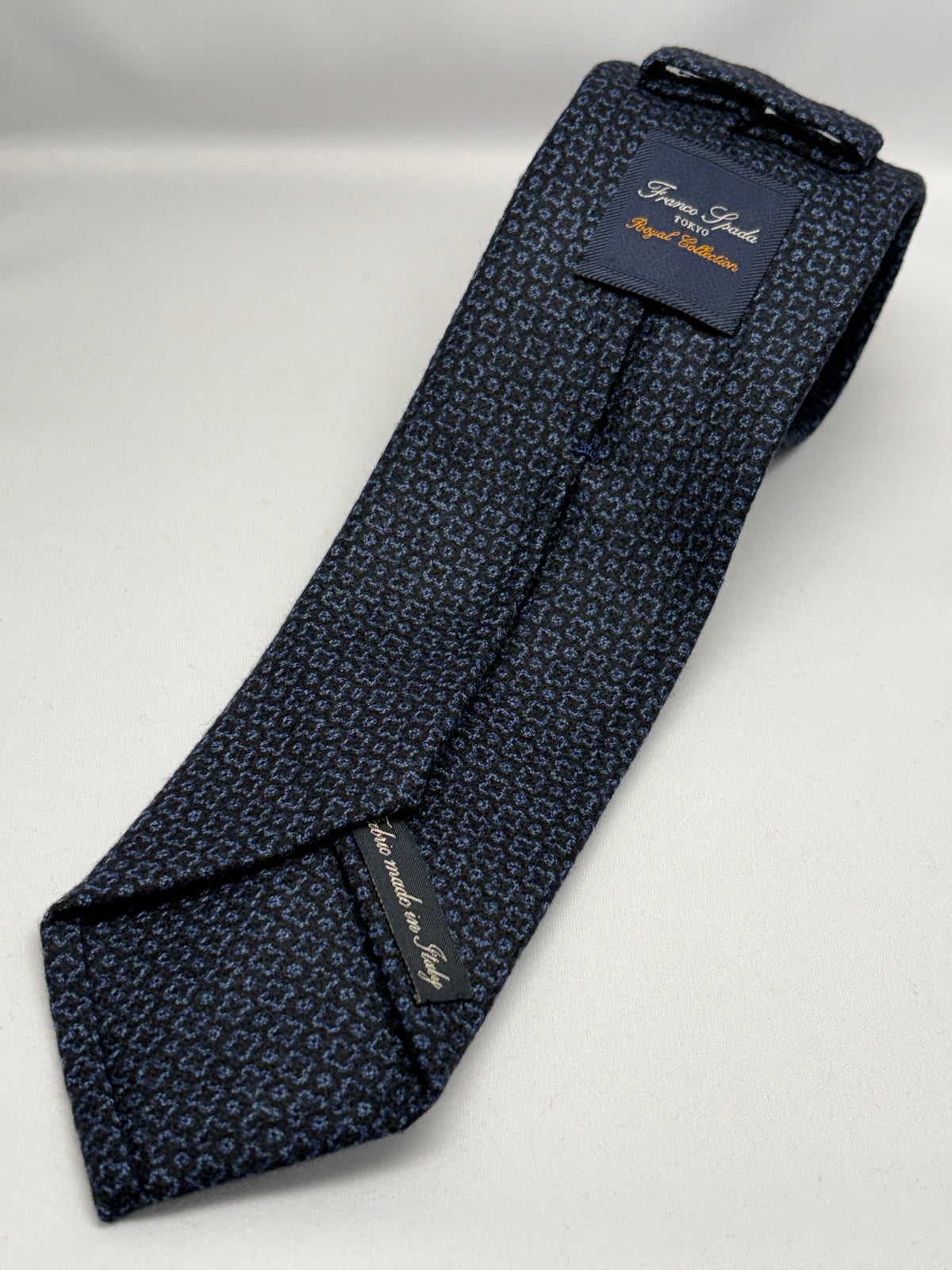 Franco Spada ( フランコスパダ )  小紋ジャガードウールネクタイ Vitale Barberis Canonico ( ビィターレバルべリス カノニコ )：ネイビー×サックス