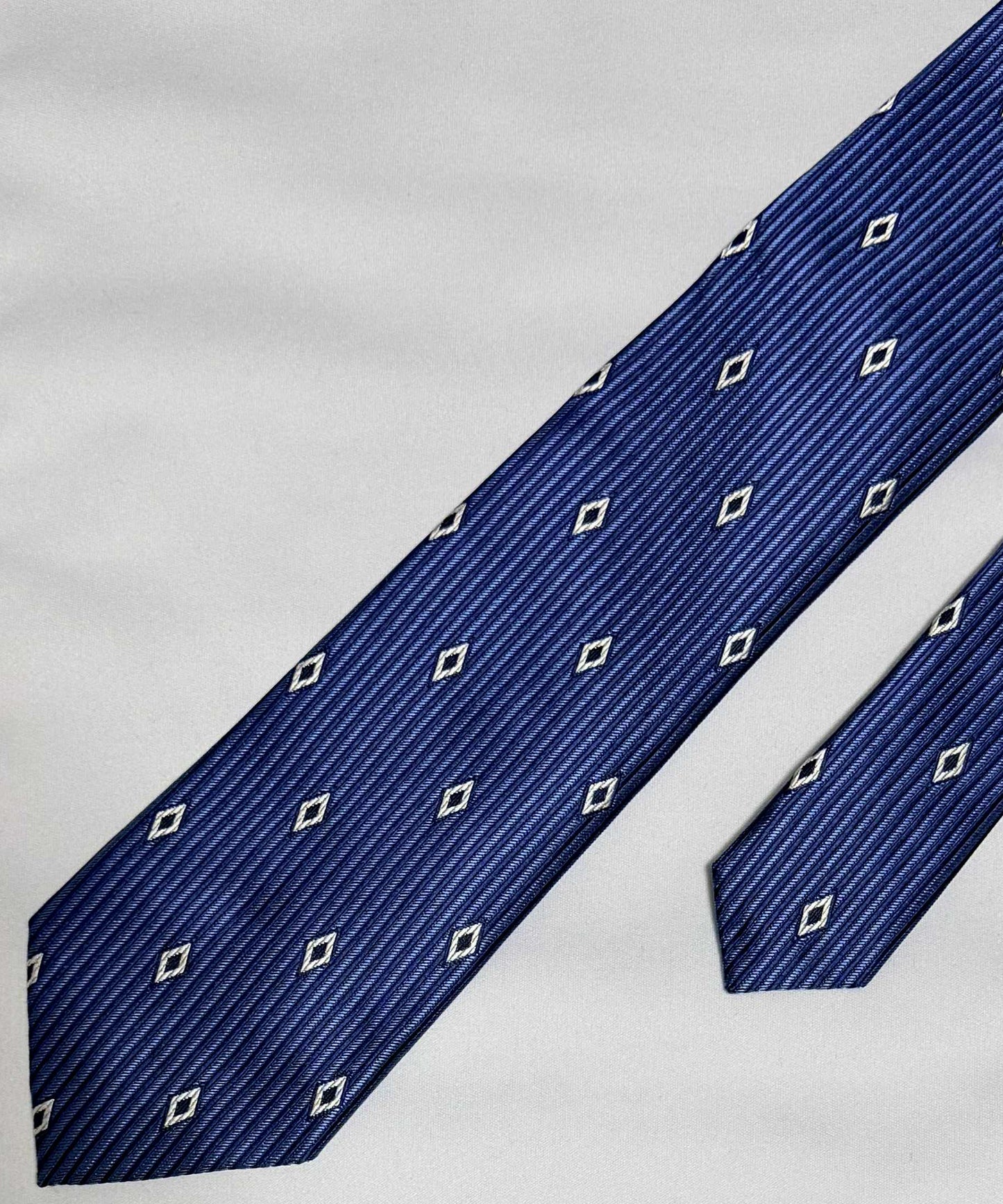 Franco Spada ( フランコスパダ )🆕コンテンポラリーブリティッシュダイヤカットJQネクタイ：ミディアムブルー