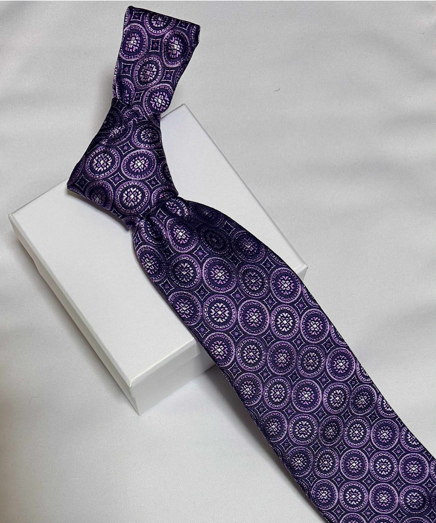 Franco Spada ( フランコスパダ )🆕コンテンポラリーブリティッシュメダリオンJQネクタイ②：パープル×ピンク